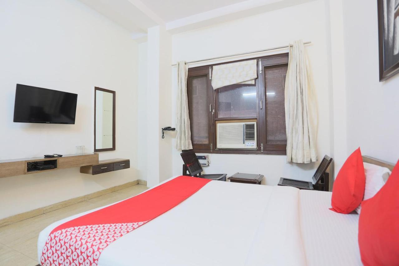 Oyo 60966 Balaji Upvan Hotel Kāsandra Kültér fotó
